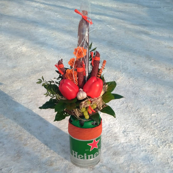 Klobásová kytice Lambo — Heineken